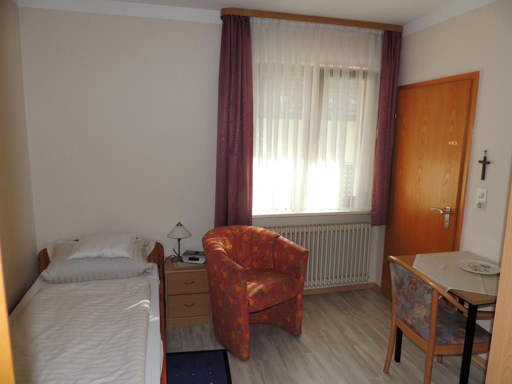 Gaestehaus Und Ferienwohnung Baechle Bad Peterstal-Griesbach Room photo